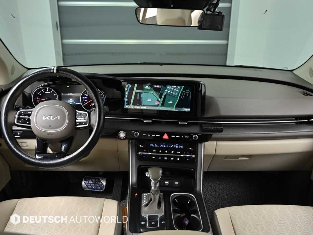 KIA Carnival - Vista 7