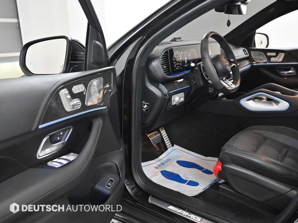 Mercedes Benz GLE Class - Vista 11