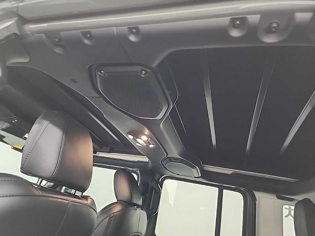 Jeep Wrangler 2023 Gris - Importación desde Corea - HF Imports Iquique - Foto 14