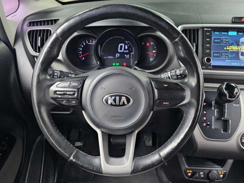KIA Ray 2018 Negro - Importación desde Corea - HF Imports Iquique - Foto 13