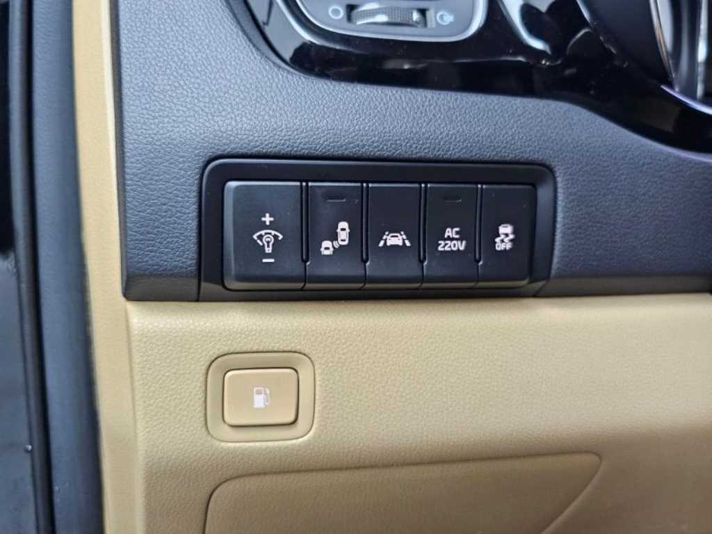 KIA Carnival 2016 Negro - Importación desde Corea - HF Imports Iquique - Foto 17