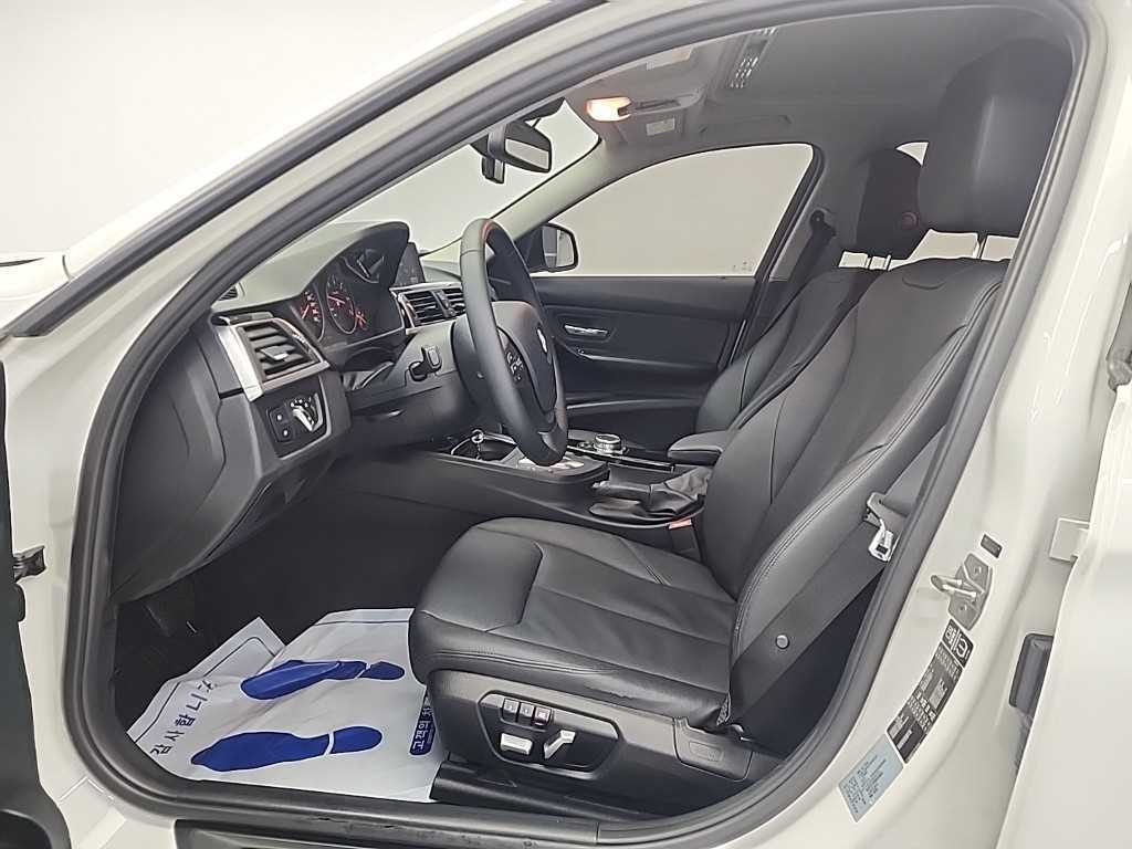 BMW 3 series - Vista 11