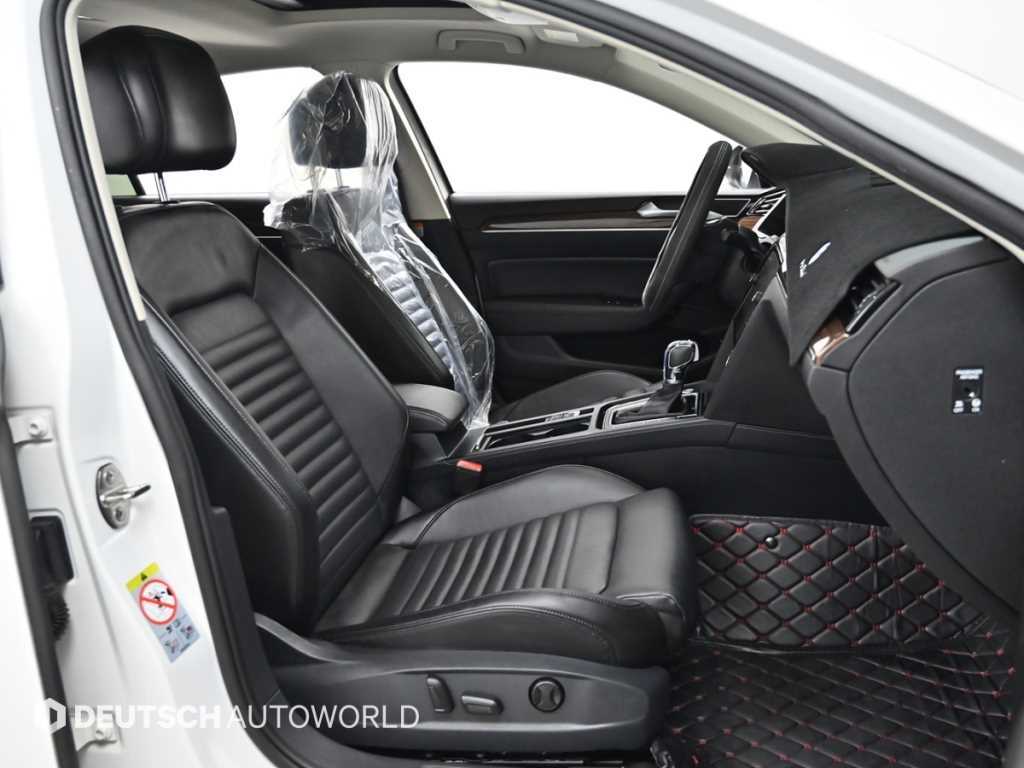 Volkswagen Passat - Vista 10