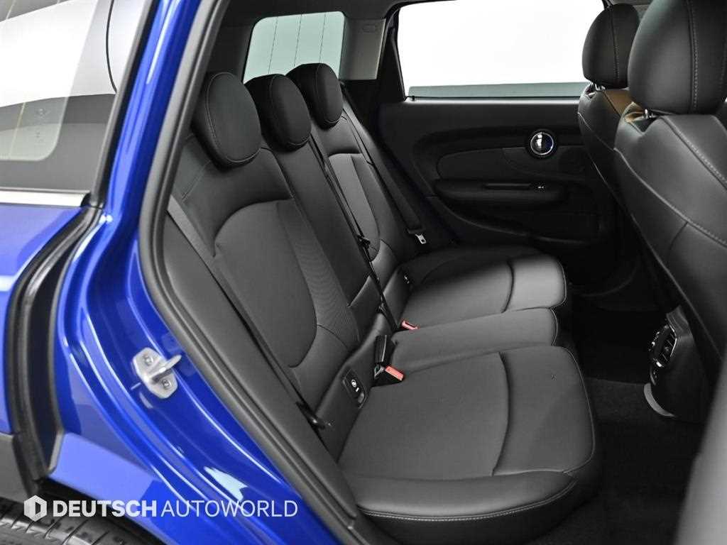 Mini Clubman - Vista 12