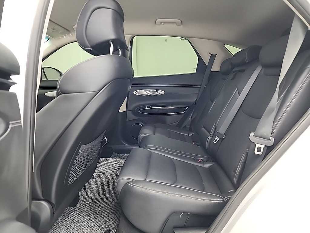 Genesis GV70 - Vista 12