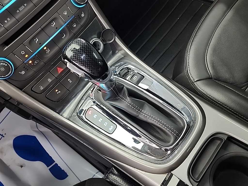 Chevrolet Malibu - Vista 8