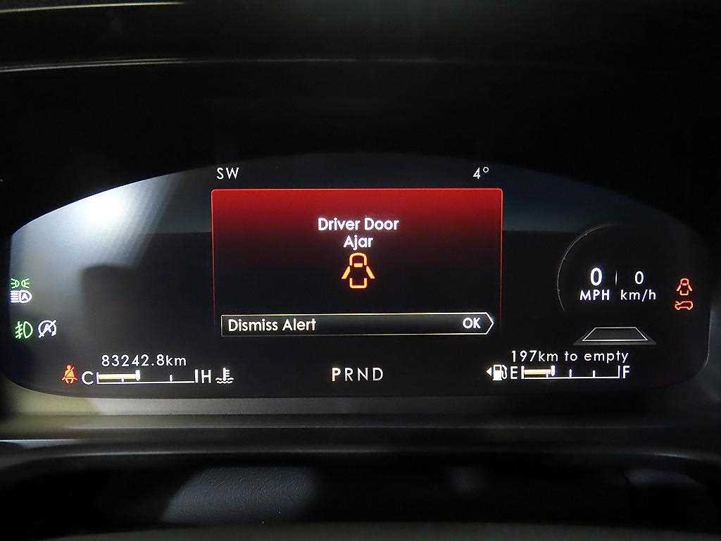 Lincoln Aviator - Vista 9