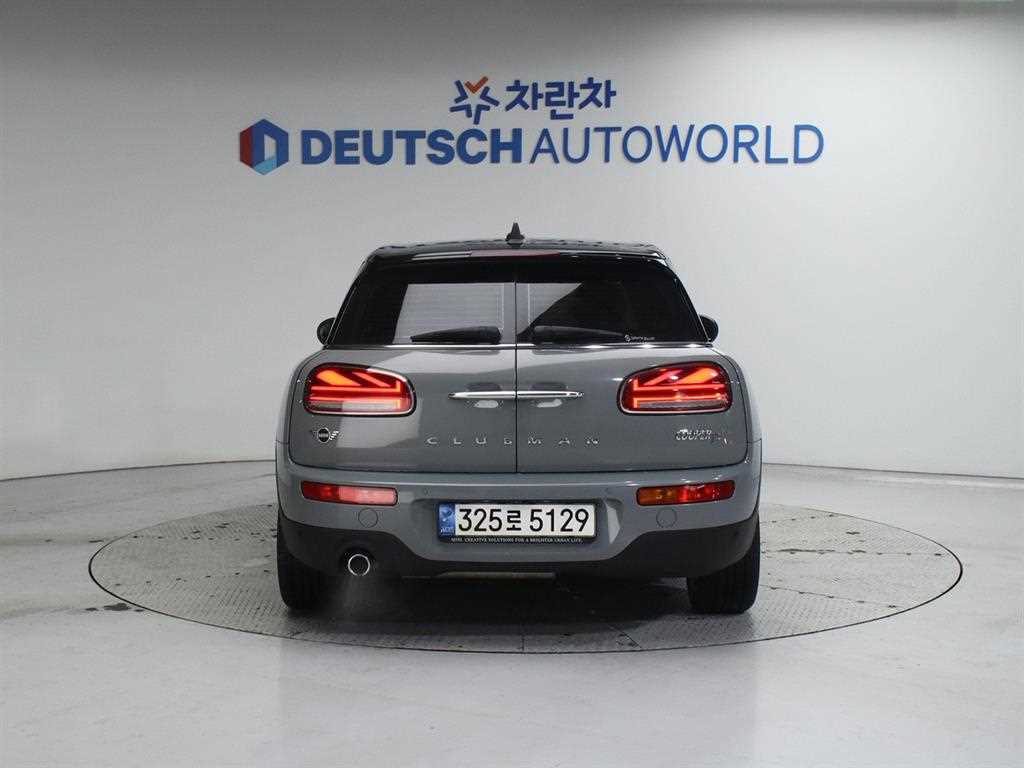 Mini Clubman - Vista 4