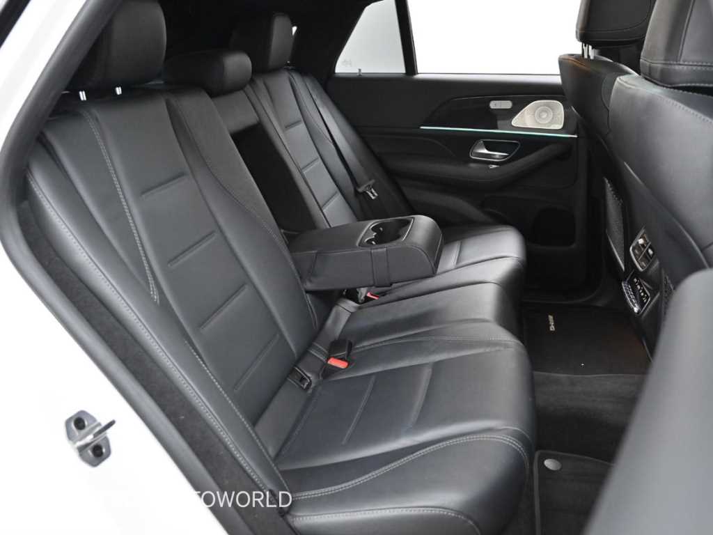 Mercedes Benz GLE Class - Vista 12