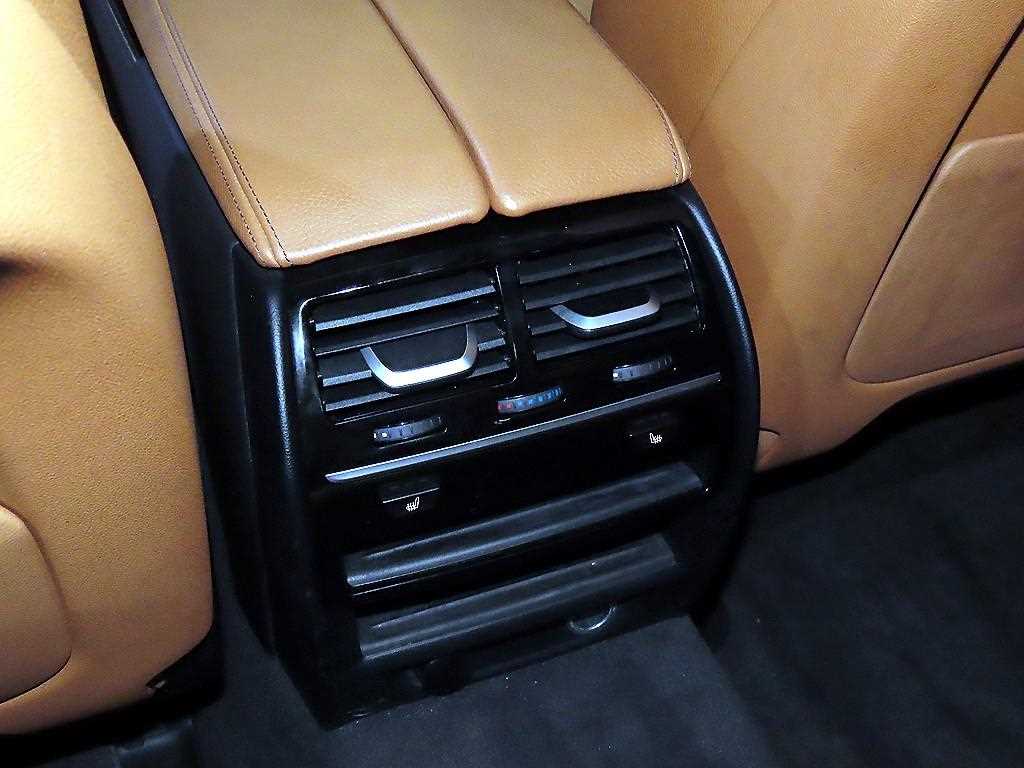 BMW 5 Series 2017 Blanco - Importación desde Corea - HF Imports Iquique - Foto 13