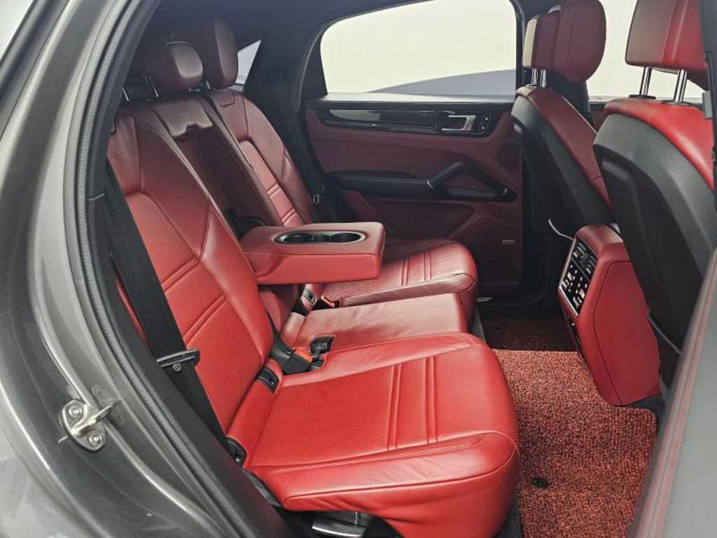 Porsche Cayenne - Vista 12