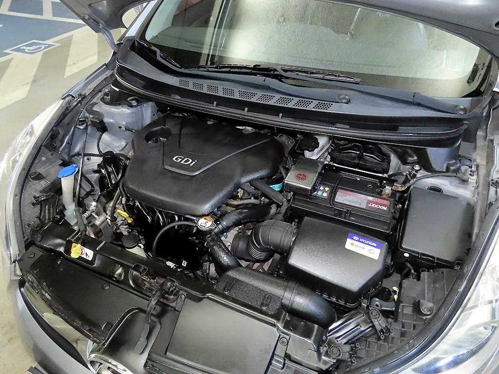 HYUNDAI Avante 2012 - Importación desde Corea - HF Imports Iquique - Foto 17