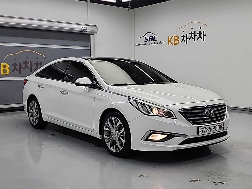 HYUNDAI Sonata - Vista 4