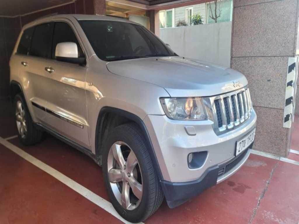 Jeep Cherokee - Vista 3