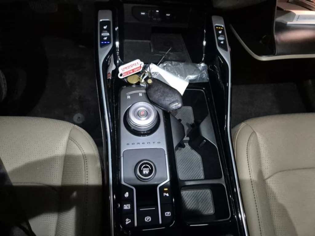 KIA Sorento 2024 Blanco - Importación desde Corea - HF Imports Iquique - Foto 13