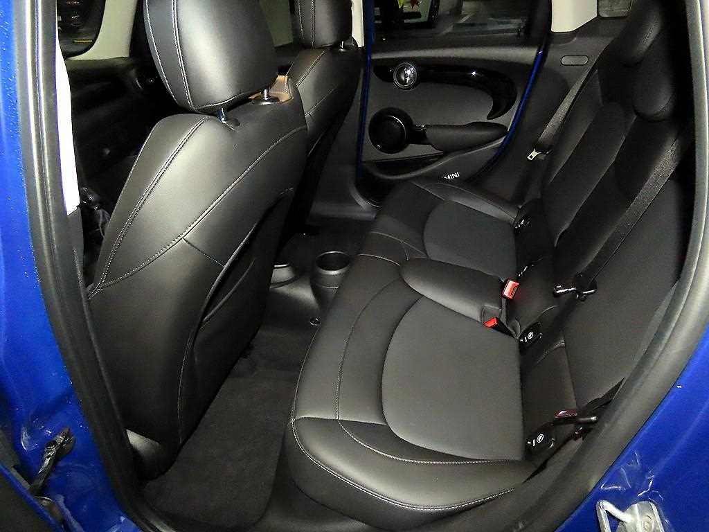 Mini Cooper - Vista 7