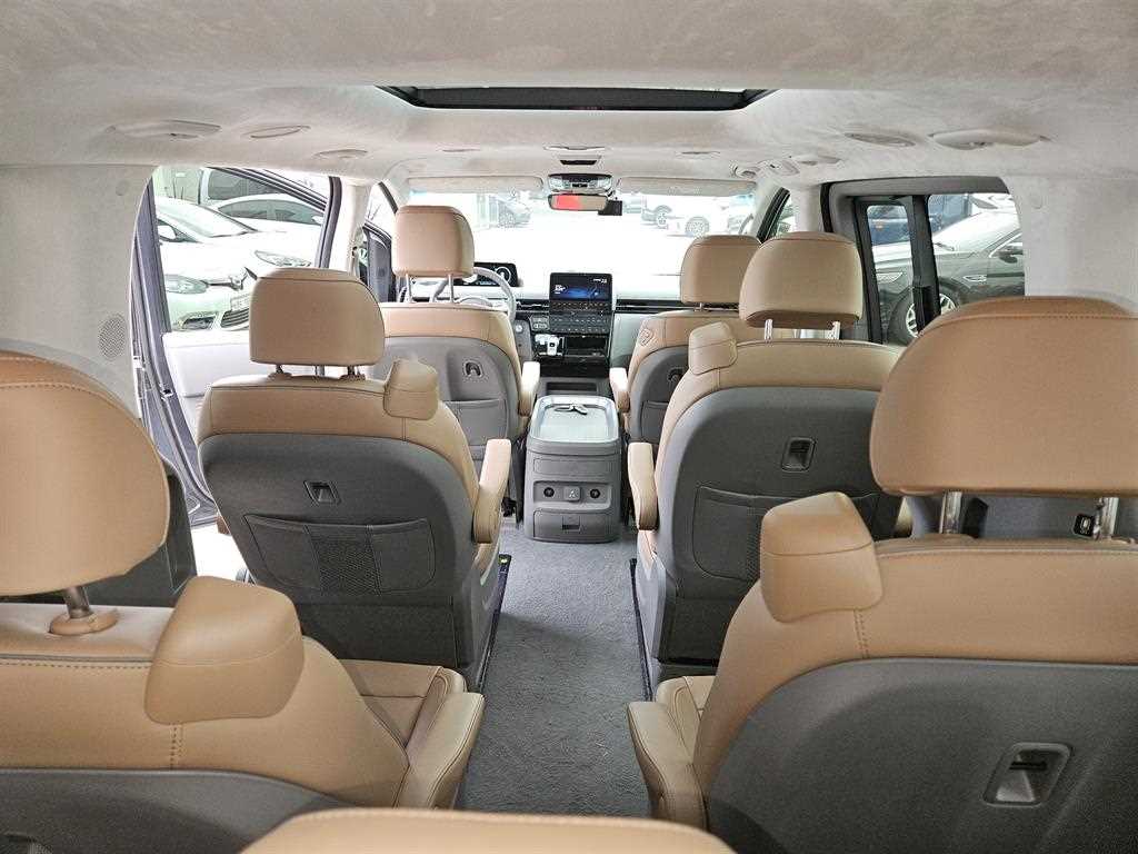 HYUNDAI Staria 2022 Gris - Importación desde Corea - HF Imports Iquique - Foto 16