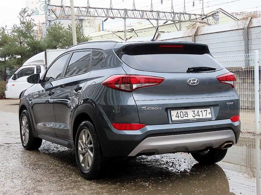 HYUNDAI Tucson - Vista 3