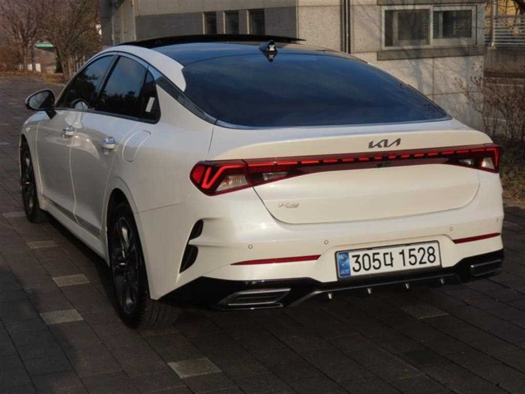 KIA K5 - Vista 4