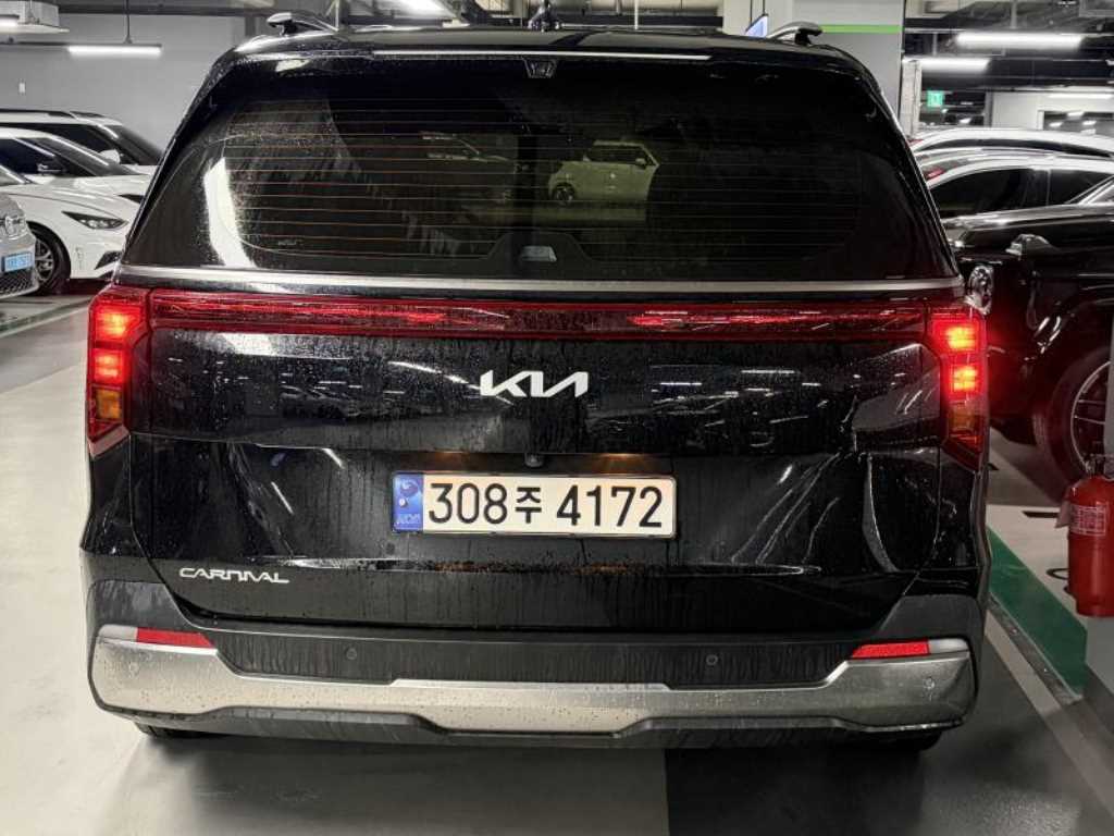 KIA Carnival - Vista 2