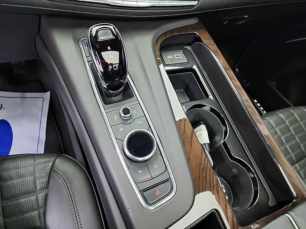 Cadillac Escalade - Vista 8