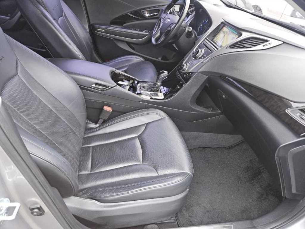 HYUNDAI Grandeur 2012 Plateado - Importación desde Corea - HF Imports Iquique - Foto 18