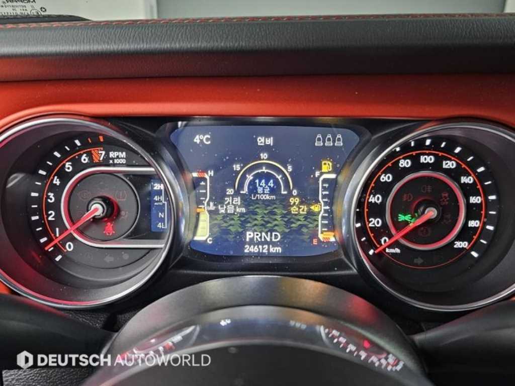 Jeep Gladiator - Vista 8