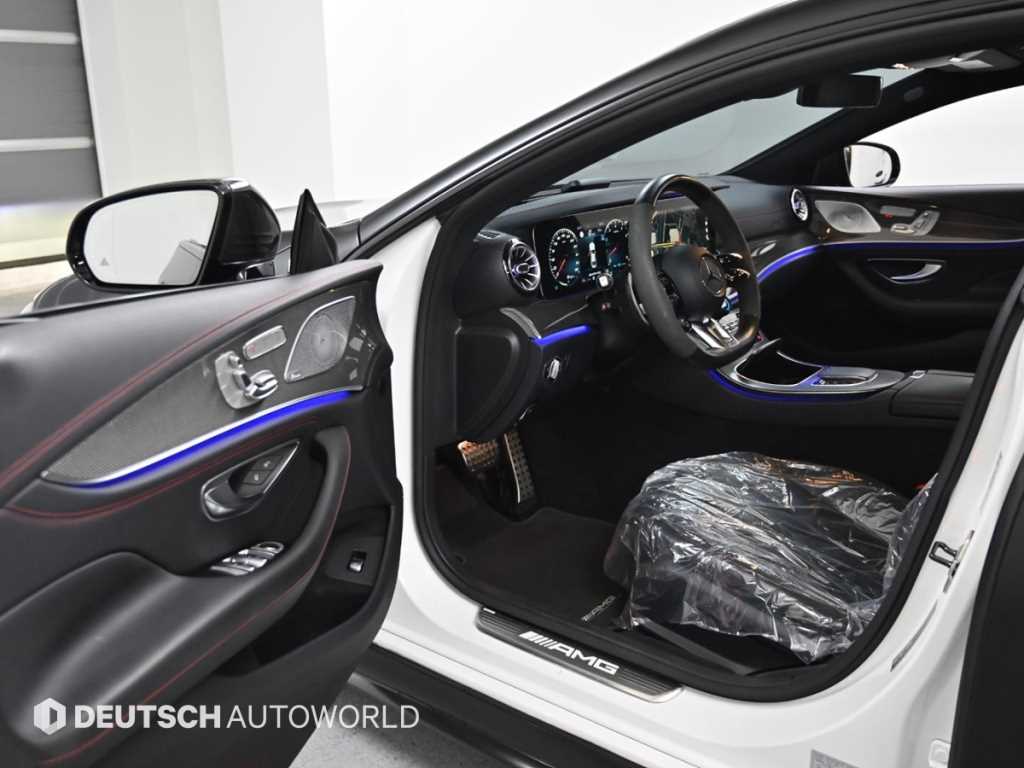 Mercedes Benz CLS Class - Vista 11