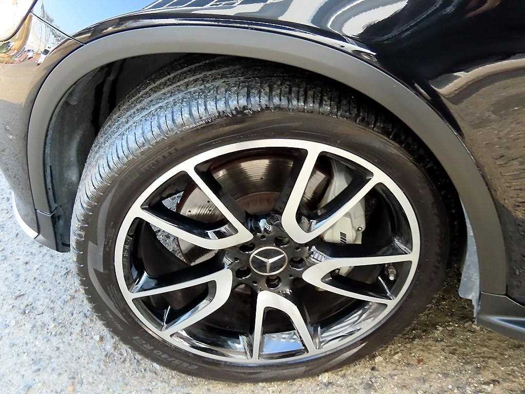 Mercedes Benz GLC Class 2018 Negro - Importación desde Corea - HF Imports Iquique - Foto 20