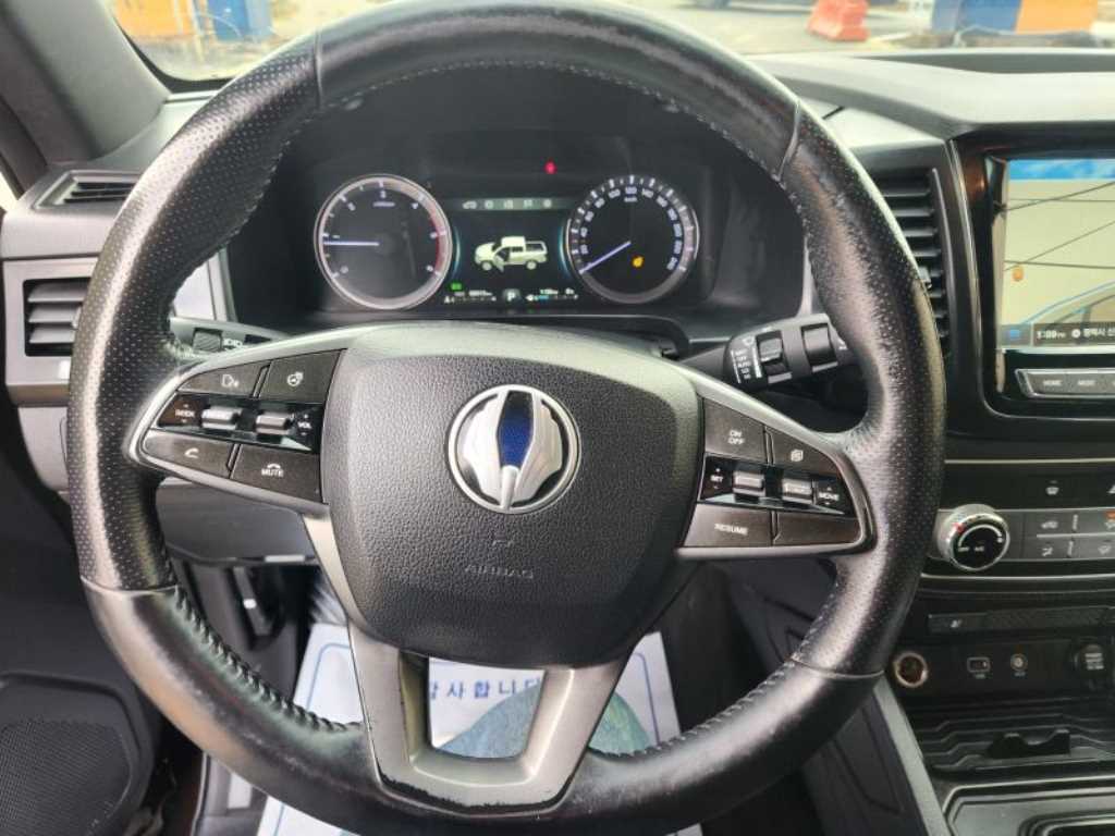 Ssangyong Rexton - Vista 11