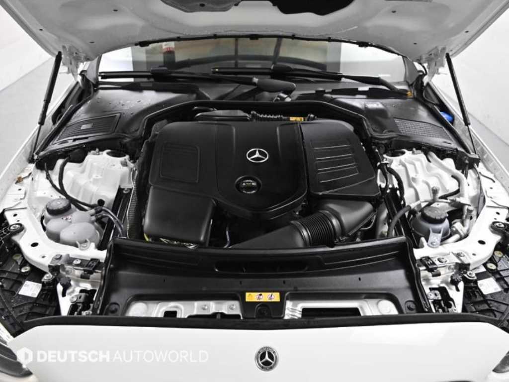 Mercedes Benz C Class - Vista 6