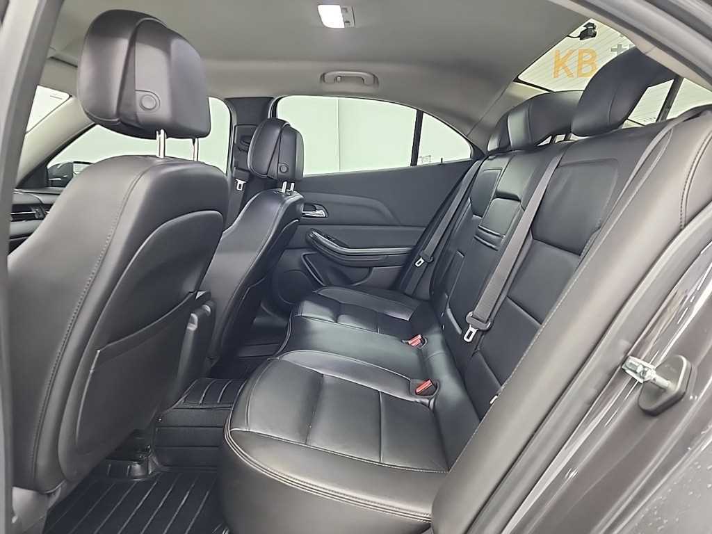 Chevrolet Malibu - Vista 12