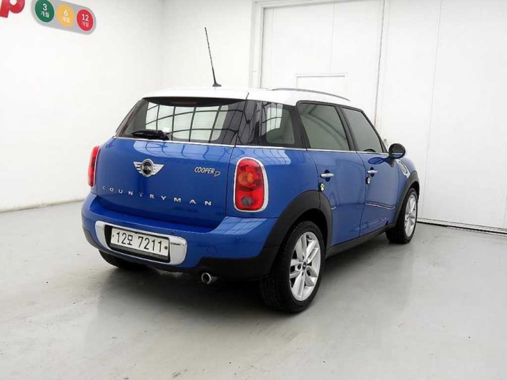 Mini Countryman - Vista 4