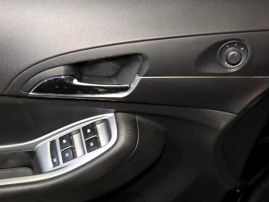 Chevrolet Orlando 2017 Negro - Importación desde Corea - HF Imports Iquique - Foto 13