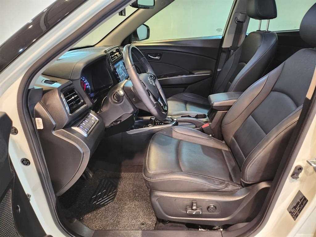 Ssangyong Tivoli - Vista 10