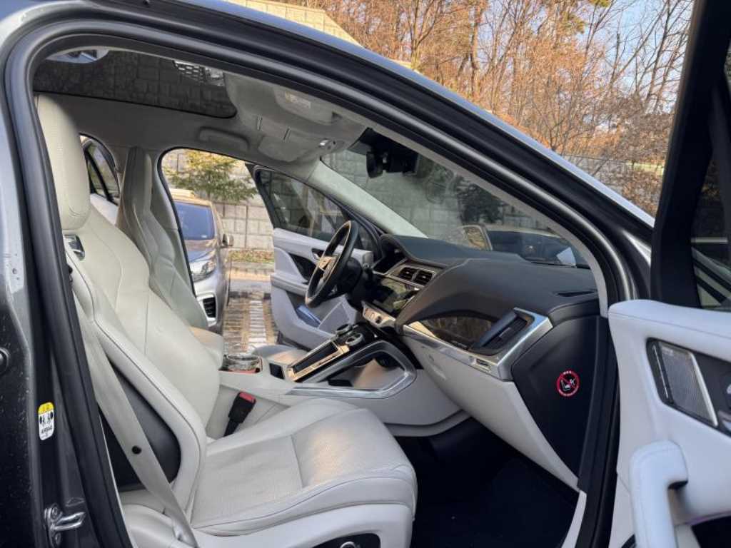 Jaguar I-PACE 2019 - Importación desde Corea - HF Imports Iquique - Foto 17