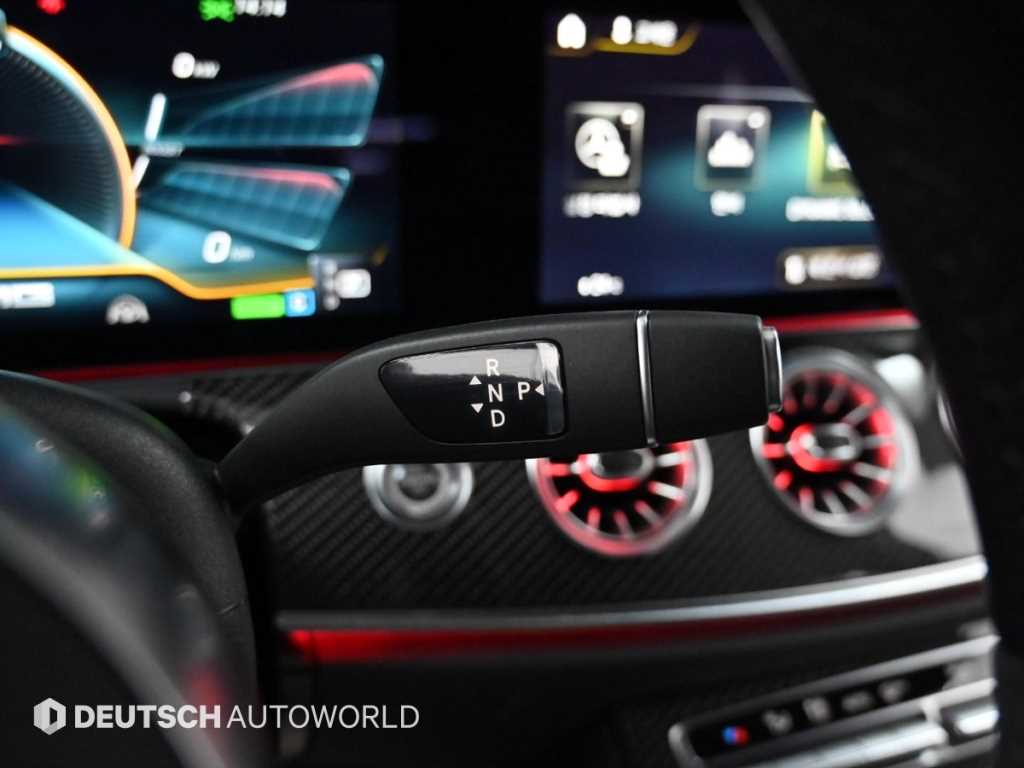 Mercedes Benz CLS Class - Vista 9