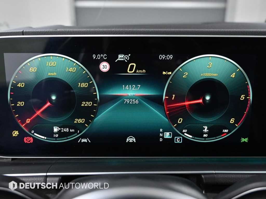 Mercedes Benz GLE Class - Vista 8