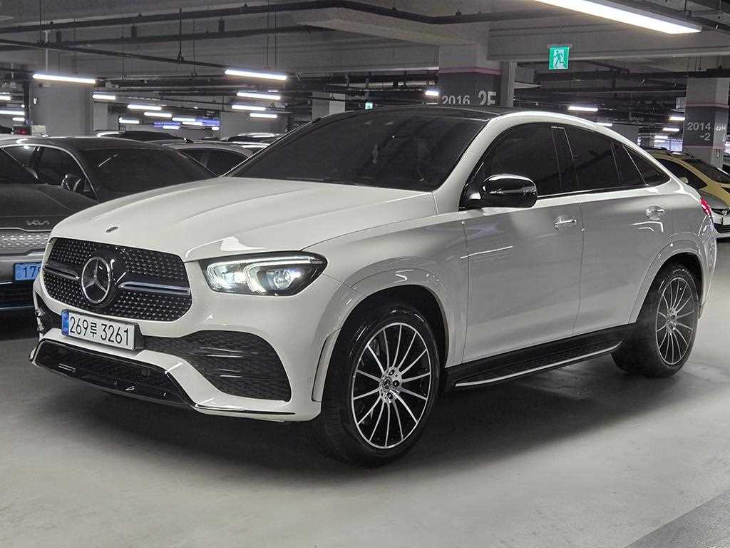 Mercedes Benz GLE Class - Vista 2