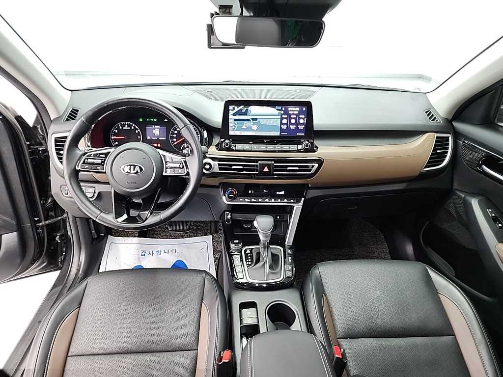 KIA Seltos - Vista 7