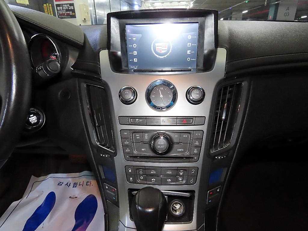 Cadillac CTS - Vista 11