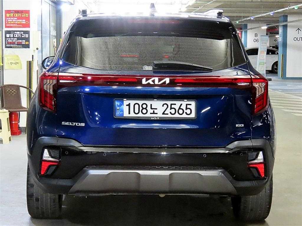 KIA Seltos - Vista 5