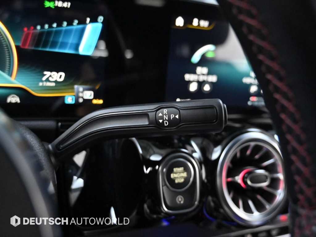 Mercedes Benz GLA Class - Vista 9