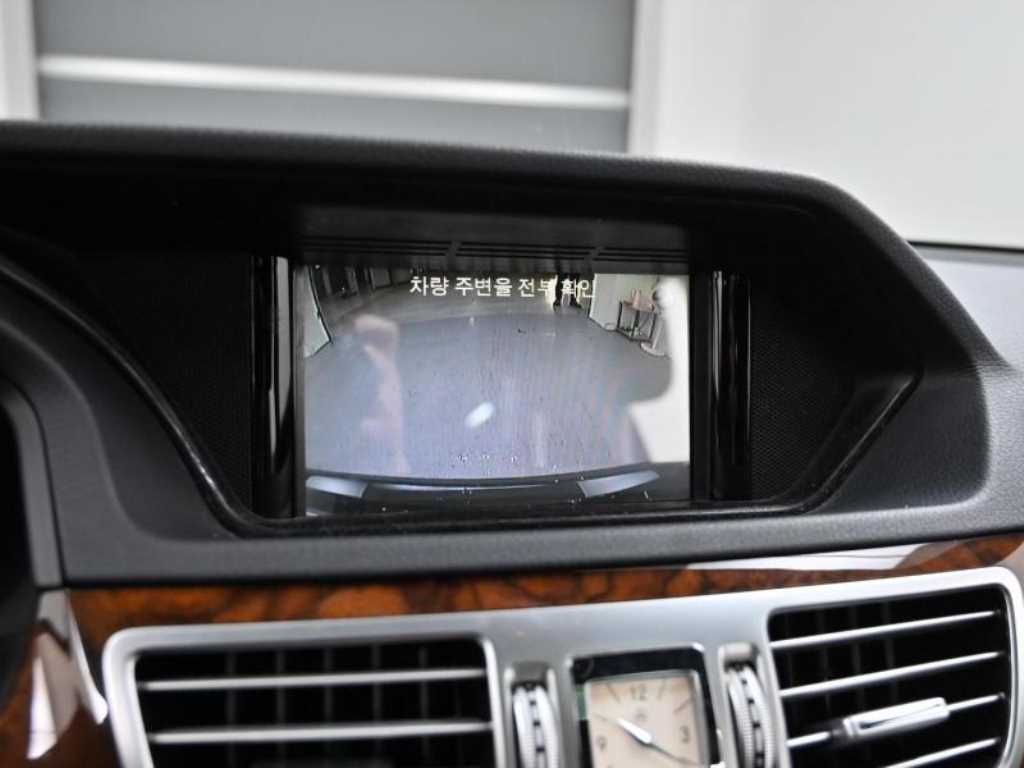 Mercedes Benz E class 2014 Negro - Importación desde Corea - HF Imports Iquique - Foto 15