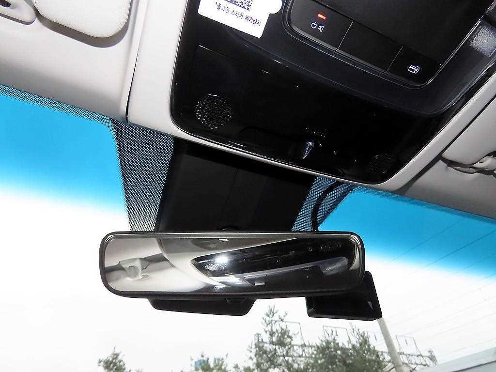 HYUNDAI Staria 2025 Gris - Importación desde Corea - HF Imports Iquique - Foto 15