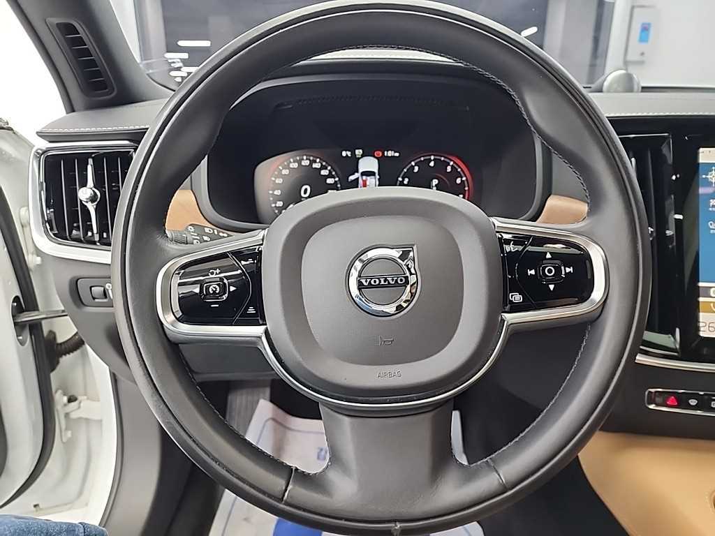 Volvo S90 - Vista 9