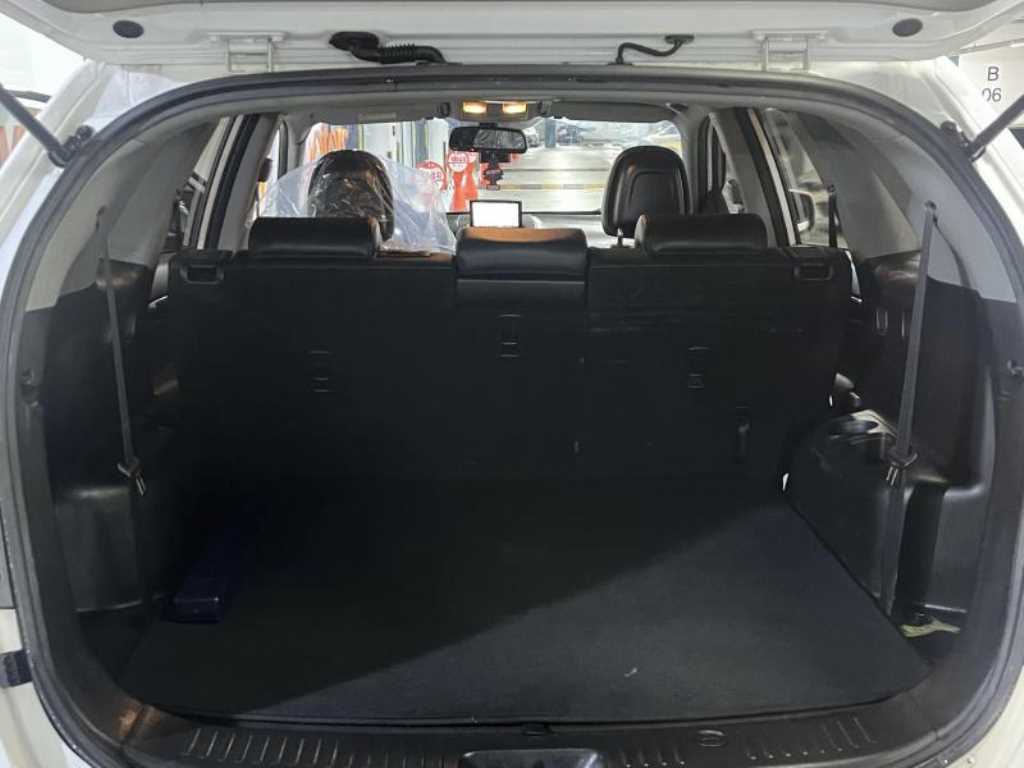 KIA Sorento - Vista 10