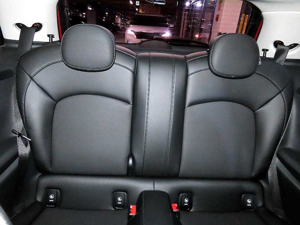 Mini Cooper - Vista 7