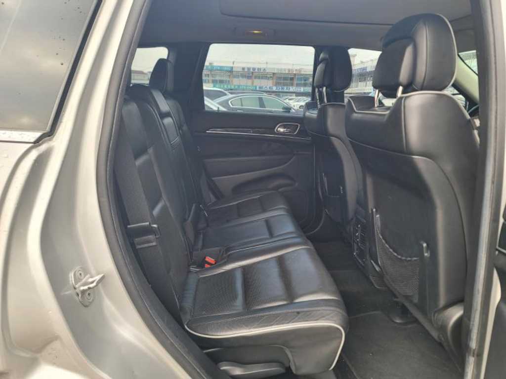 Jeep Cherokee 2013 Gris - Importación desde Corea - HF Imports Iquique - Foto 18