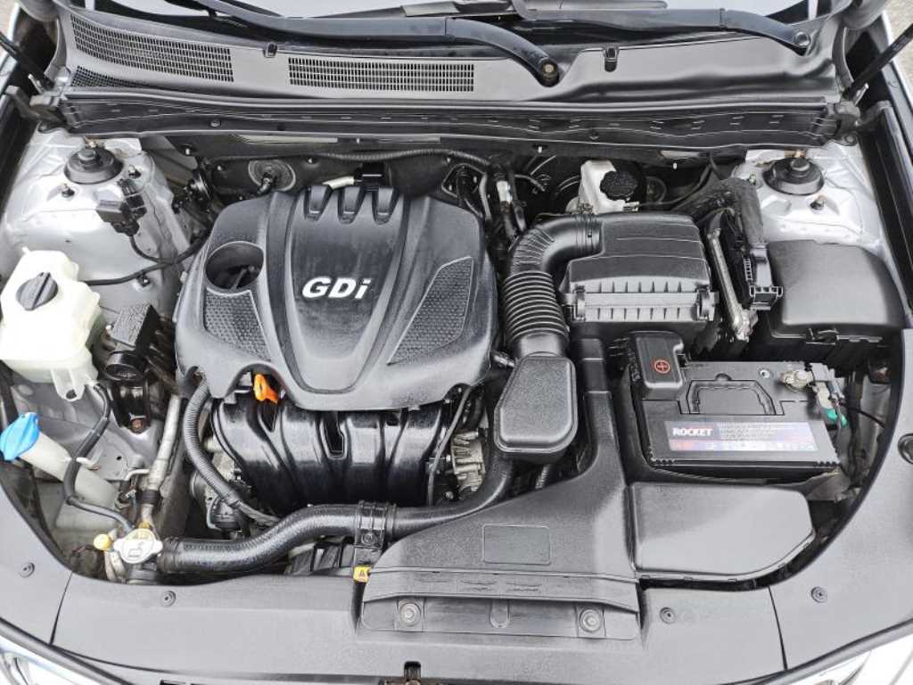 HYUNDAI Grandeur - Vista 6